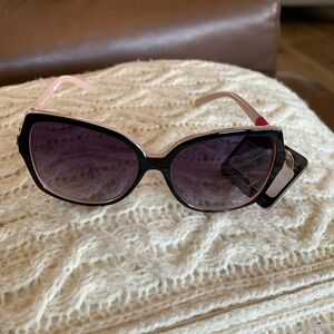 Stylish Foster Grant Black Pink and Gold Sunglasses